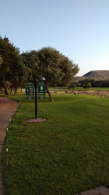 Pecanwood Estate Luxury Villa 5 Bedrooms With Pool Hartbeespoort Exterior foto